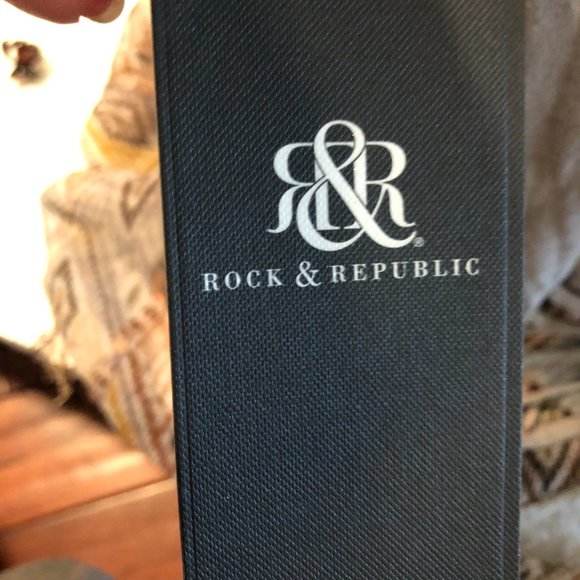 SEXY TANK TOP WITH RIPS DOWN THE BACK SIDE,  NEW WITH TAGS - Picture 5 of 7